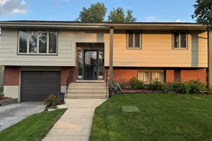 3511 Hazel Ln, Hazel Crest, IL 60429 - Photo 1