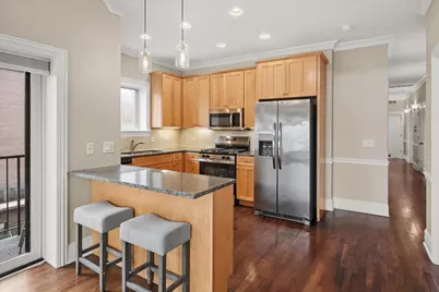 930 W Dakin Street #4, Chicago, IL 60613 - Photo 6