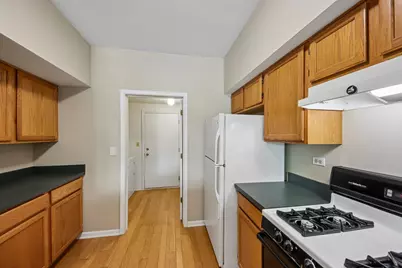 1016 Spring Court, Darien, IL 60561 - Photo 14