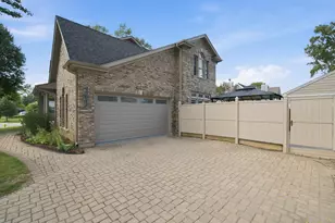 301 Spruce St, Glenview, IL 60025 - Photo 50