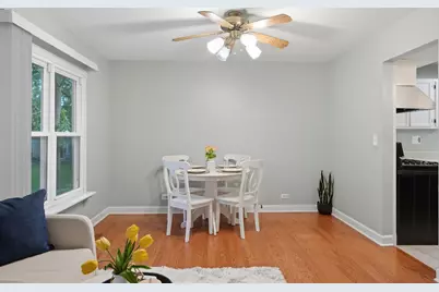 29W434 Hawthorne Lane, Warrenville, IL 60555 - Photo 10