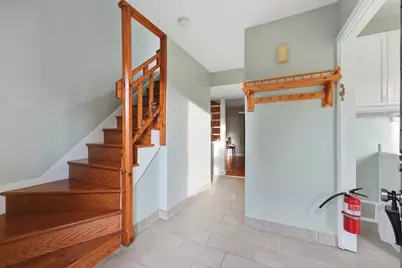 29W434 Hawthorne Lane, Warrenville, IL 60555 - Photo 2