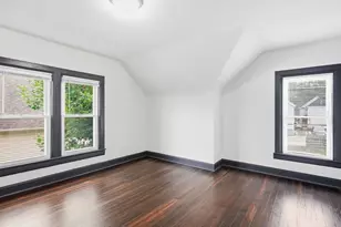319 Willow Ave, Joliet, IL 60436 - Photo 18