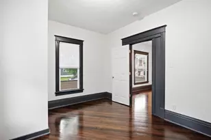 319 Willow Ave, Joliet, IL 60436 - Photo 20