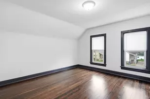 319 Willow Ave, Joliet, IL 60436 - Photo 14