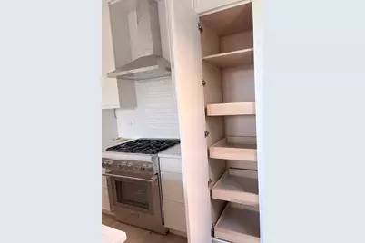 1441 W Diversey Parkway #2, Chicago, IL 60614 - Photo 8