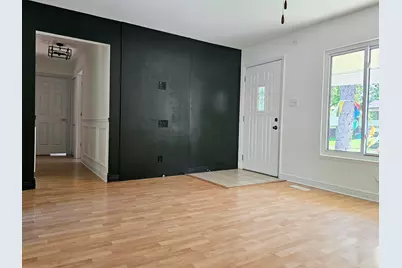 149 N Ashbury Avenue, Bolingbrook, IL 60440 - Photo 2