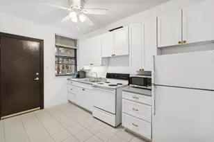 5337 S Ellis Ave, Chicago, IL 60615 - Photo 6