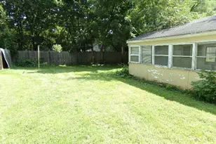 3109 Coleman Ave, Rockford, IL 61101 - Photo 4