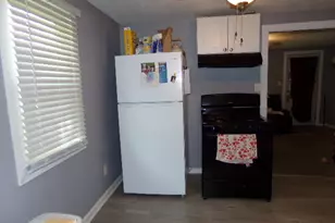 3109 Coleman Ave, Rockford, IL 61101 - Photo 8