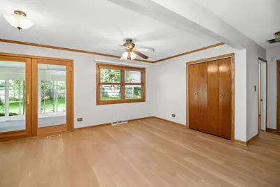 40 Wildwood Road, Elk Grove Village, IL 60007 - Photo 14