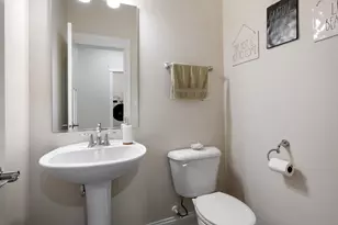 633 Houtz Cir, Elburn, IL 60119 - Photo 26