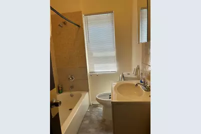 7130 S Hermitage Avenue, Chicago, IL 60636 - Photo 8