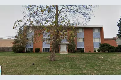 582 Pershing Avenue #F, Glen Ellyn, IL 60137 - Photo 1