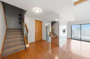 1636 Wildwood Ln, Darien, IL 60561 - Photo 6