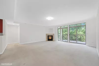 425 Benjamin Drive #207, Vernon Hills, IL 60061 - Photo 6