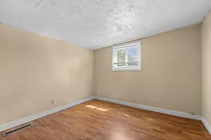 1428 Maple Ave, Belvidere, IL 61008 - Photo 8