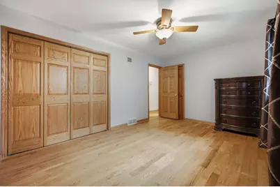27W440 Central Avenue, Warrenville, IL 60555 - Photo 14