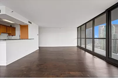10 E Ontario Street #4602, Chicago, IL 60611 - Photo 8