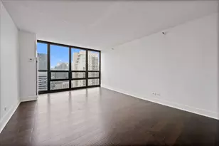 10 E Ontario St, Chicago, IL 60611 - Photo 22