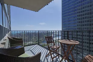 3550 N Lake Shore Dr, Chicago, IL 60657 - Photo 2