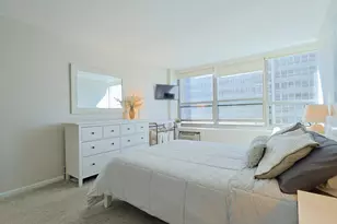 3550 N Lake Shore Dr, Chicago, IL 60657 - Photo 8