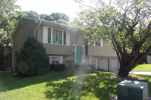 5130 E Melwood Ct, Decatur, IL 62521 - Photo 2