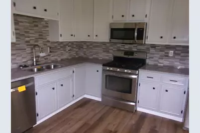 5130 E Melwood Court, Decatur, IL 62521 - Photo 8