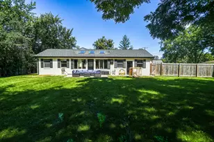 3825 Maple Ave, Northbrook, IL 60062 - Photo 40