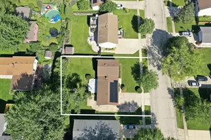 5112 W Greenbrier Dr, McHenry, IL 60050 - Photo 36