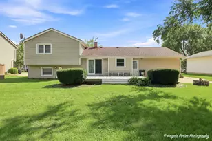 5112 W Greenbrier Dr, McHenry, IL 60050 - Photo 28