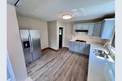39330 N Emmaus Avenue, Beach Park, IL 60087 - Photo 18