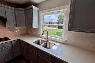 39330 N Emmaus Ave, Beach Park, IL 60087 - Photo 28