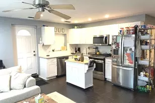 1327 W Walton St, Chicago, IL 60642 - Photo 24