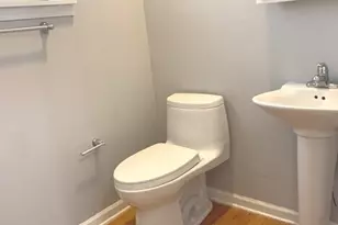 1327 W Walton St, Chicago, IL 60642 - Photo 8
