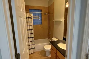1610 W Grand Ave, Chicago, IL 60622 - Photo 10