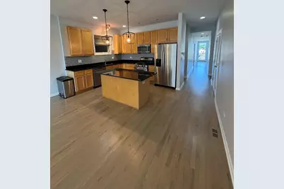 1610 W Grand Avenue #3A, Chicago, IL 60622 - Photo 4