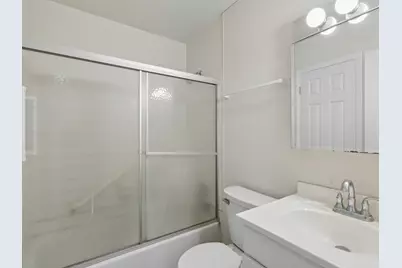 154 Stonehurst Drive, Elgin, IL 60120 - Photo 14