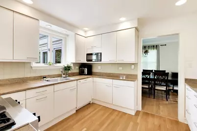 1020 Pontiac Road, Wilmette, IL 60091 - Photo 6