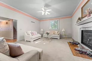 1708 Oak Park Dr, Champaign, IL 61822 - Photo 10