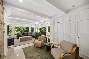 315 N Deere Park Dr, Highland Park, IL 60035 - Photo 8