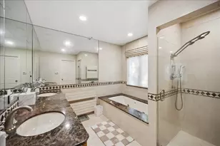 315 N Deere Park Dr, Highland Park, IL 60035 - Photo 16