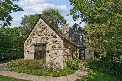 315 N Deere Park Drive, Highland Park, IL 60035 - Photo 2