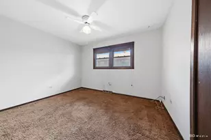 8326 S 78th Ave, Bridgeview, IL 60455 - Photo 8