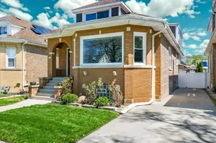 2937 N 74th Ct, Elmwood Park, IL 60707 - Photo 2