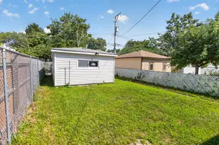 7715 S Eberhart Ave, Chicago, IL 60619 - Photo 40