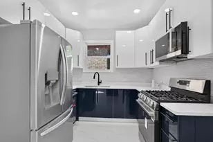 7715 S Eberhart Ave, Chicago, IL 60619 - Photo 16
