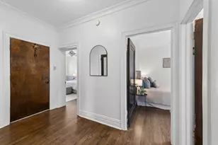 1345 W Greenleaf Ave, Chicago, IL 60626 - Photo 4