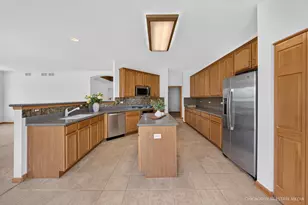 1255 Waterfront Ln, Pingree Grove, IL 60140 - Photo 4