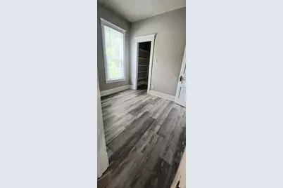 2009 Carmel Boulevard, Zion, IL 60099 - Photo 10